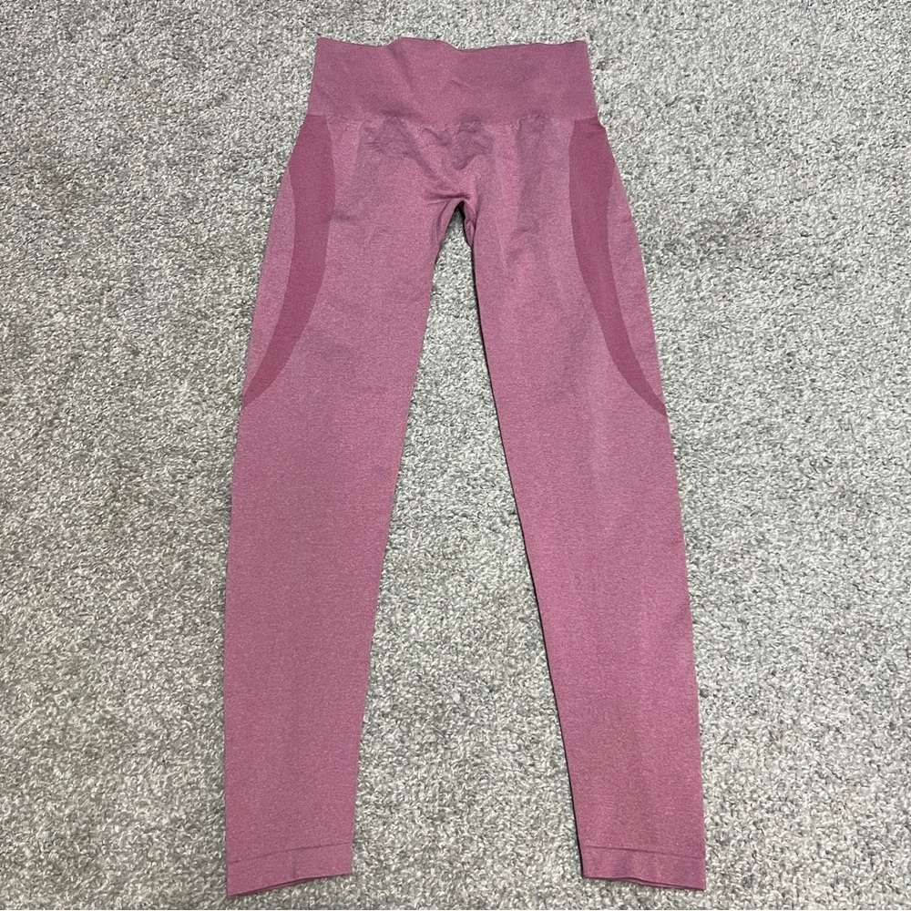 NVGTN Leggings Womens Small pink Booty contour seamless Cropped Workout Gym